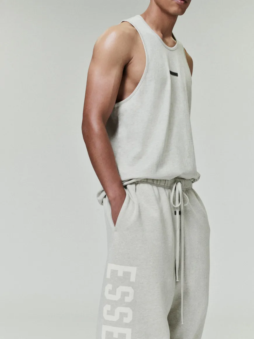 Lightweight Essential Tank