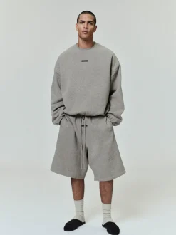 Relaxed Fleece Sweatshort With Piping