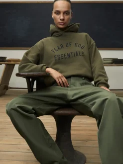 Textured Nylon 5-Pocket Pant